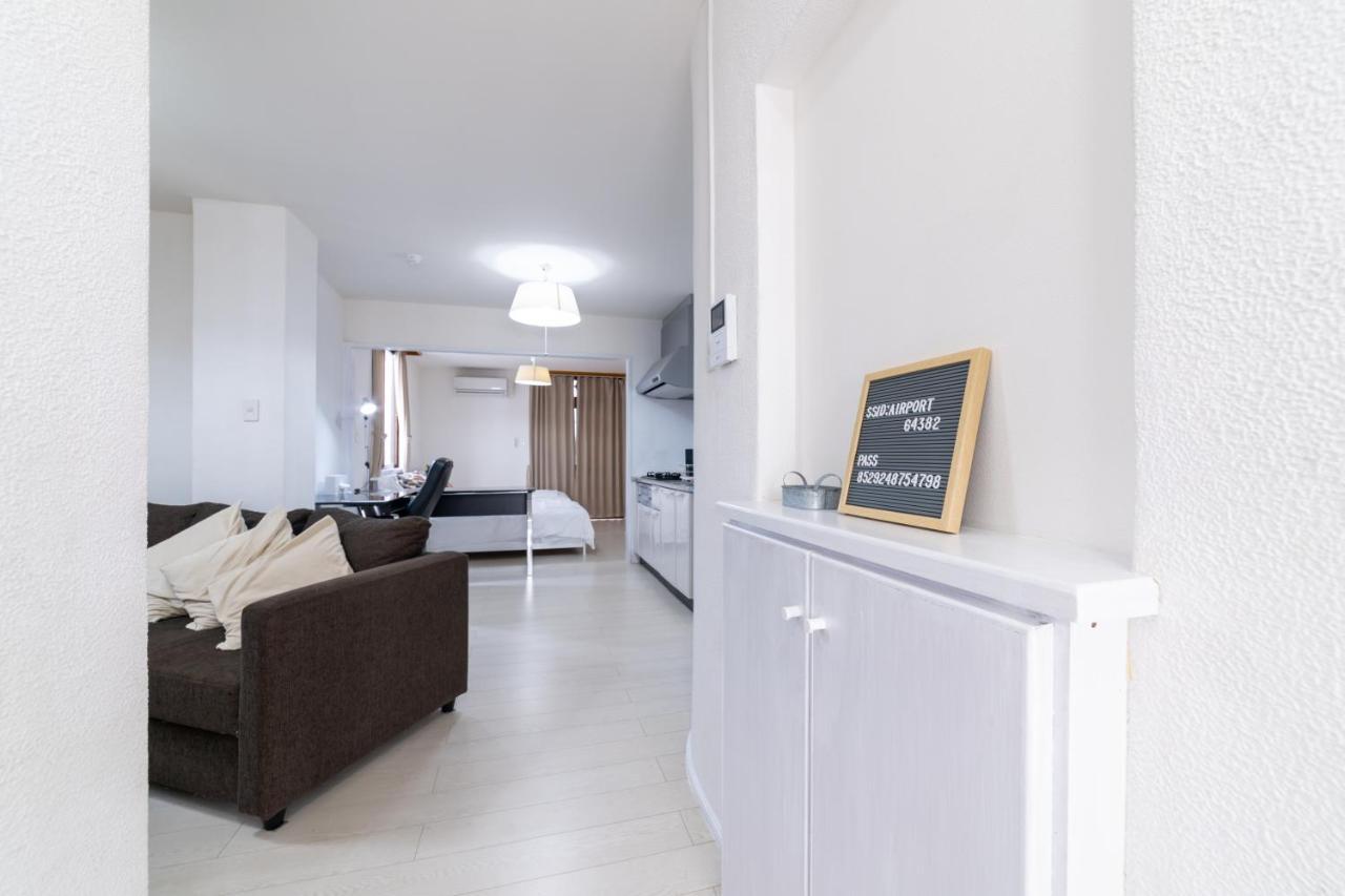 Izumisaki Terrace402 Aparthotel Наха Екстериор снимка
