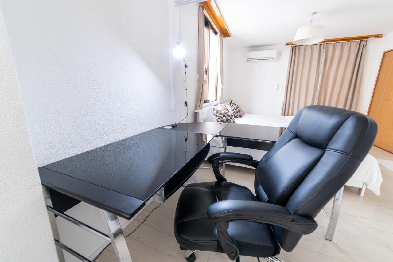 Izumisaki Terrace402 Aparthotel Наха Екстериор снимка