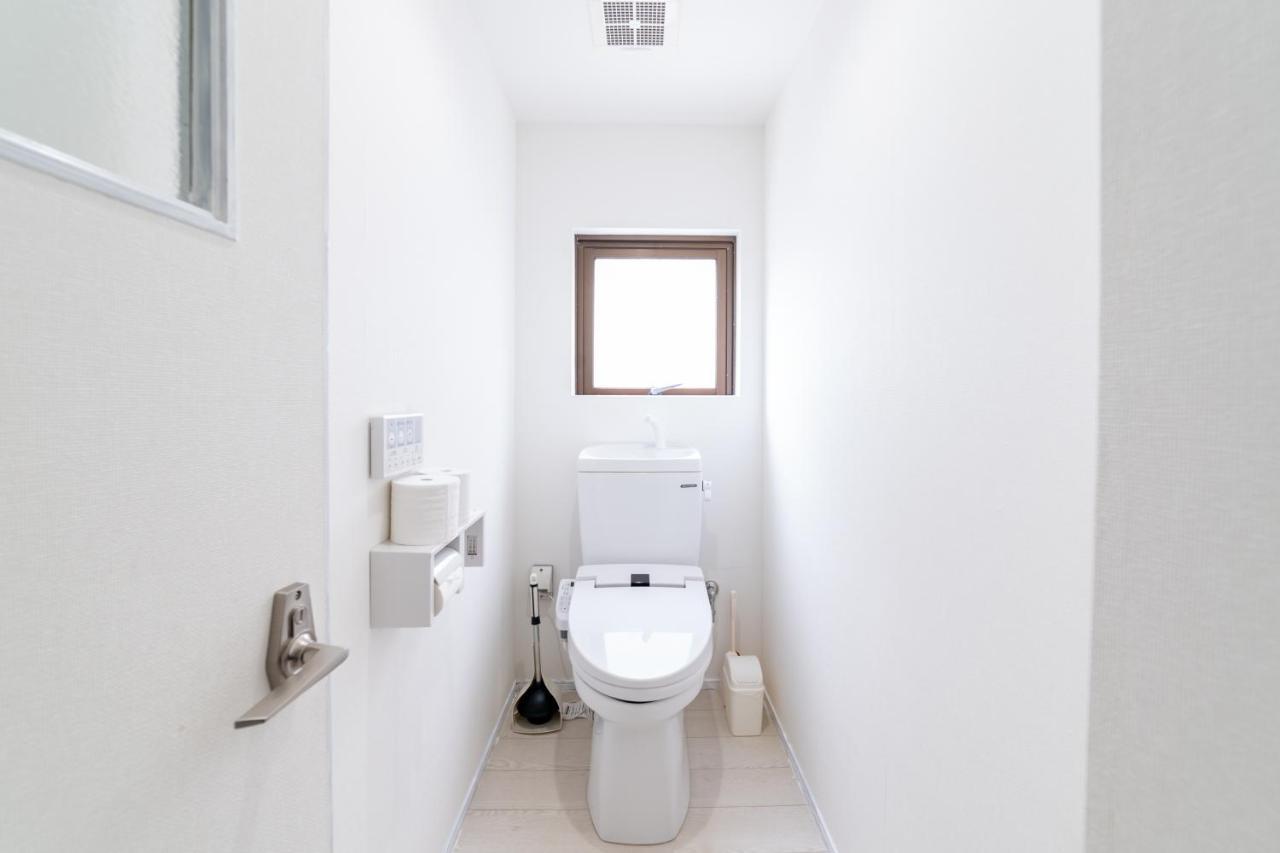 Izumisaki Terrace402 Aparthotel Наха Екстериор снимка
